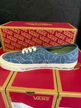 Load image into Gallery viewer, Vans- Ultra Rare NOS- Alva Skates Indigo Navy shoe