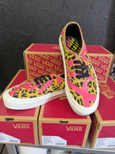 Load image into Gallery viewer, Vans- Ultra Rare NOS- Alva Skates Leopard Brown shoe
