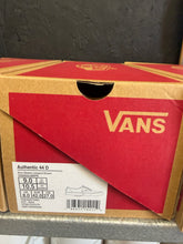 Load image into Gallery viewer, Vans- Ultra Rare NOS- Alva Skates Indigo Navy shoe
