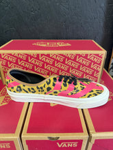 Load image into Gallery viewer, Vans- Ultra Rare NOS- Alva Skates Leopard Brown shoe
